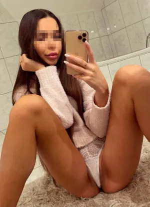 проститутка Альфия, 22, Орск